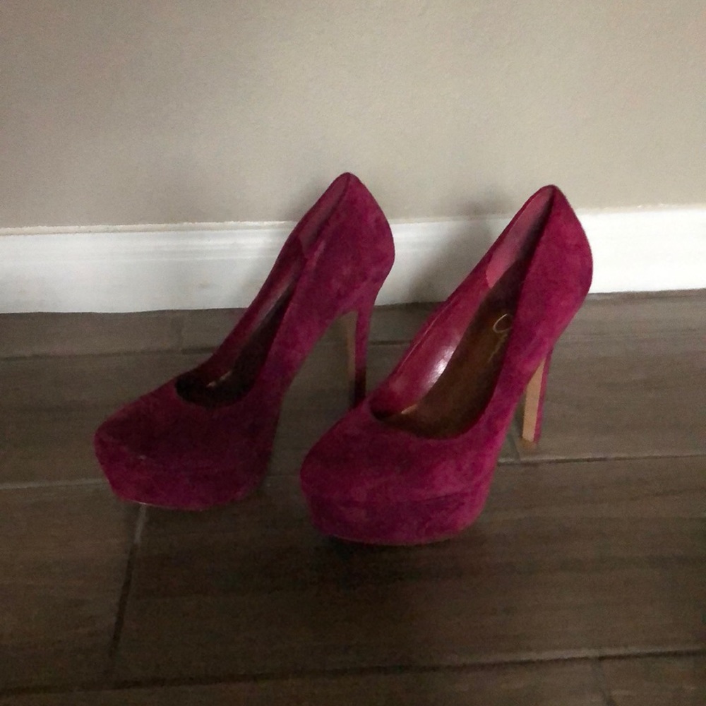 Jessica Simpson Waleo Magenta suede